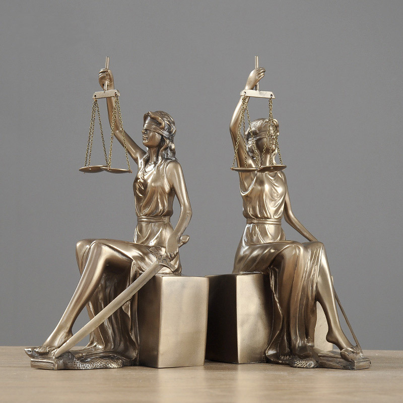 Model Kit Judge - 1pcs Resin Lady Justice Statue Figurine