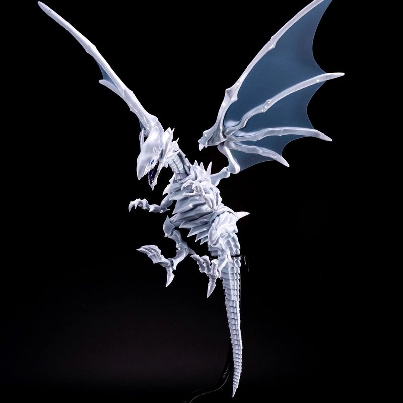 New Yu-Gi-Oh Blue-Eyes White D - đánh giá và giá Model Kit Yugioh