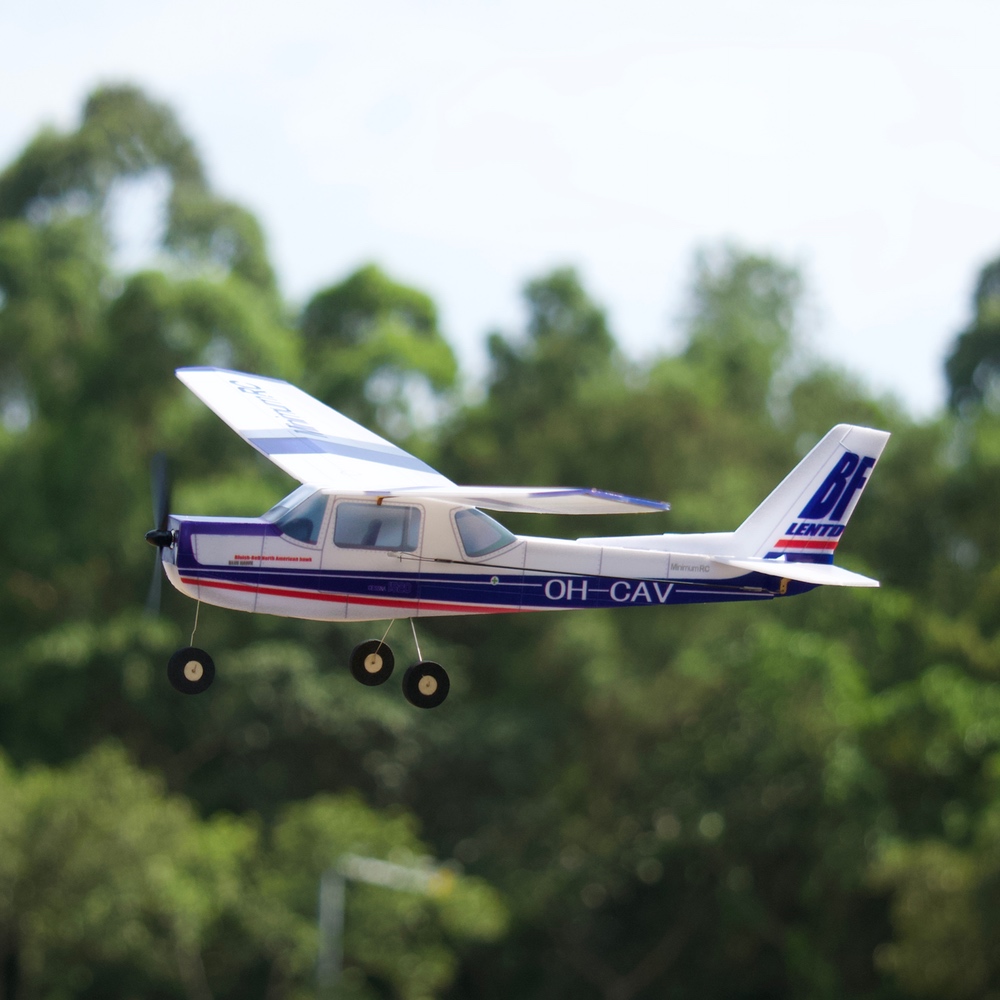 MinimumRC Xanh Dương Cessna152 - đánh giá và giá Model Kit Helicopter